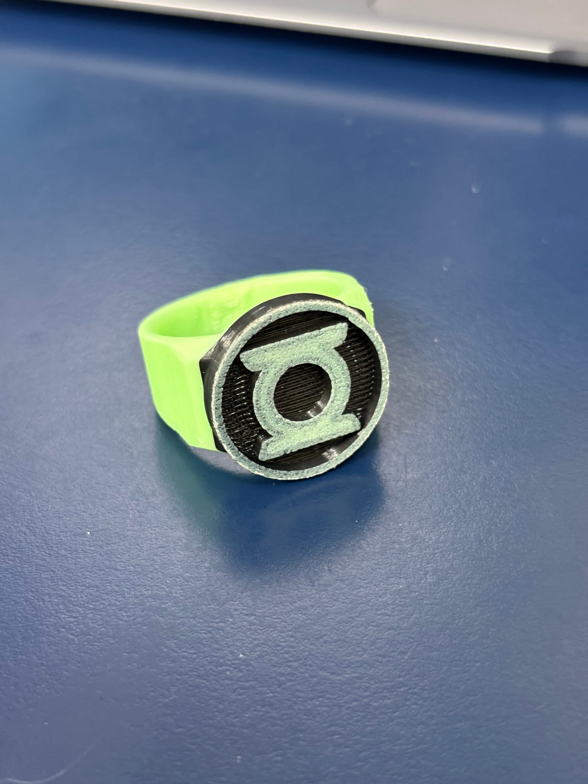 Prototype 7 (Glow In The Dark)